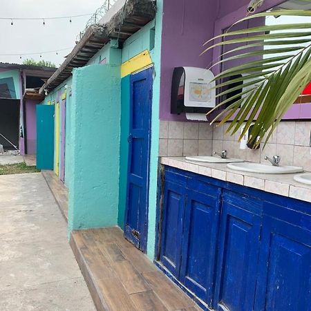 Funk Yeah Hostel Antigua Esterno foto